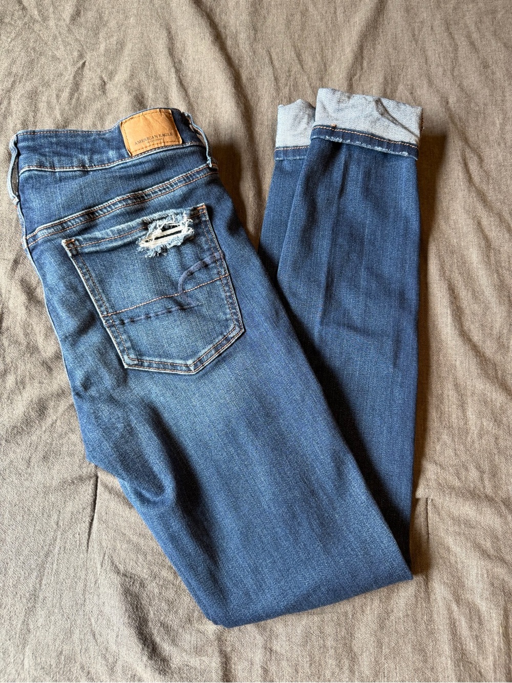 American Eagle Outfitters Dark Blue Skinny Jeans with Distressed Pocket